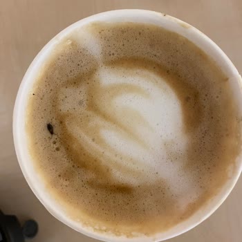 Dozze Coffee Kahvenin İçinden Çıkan Böcek