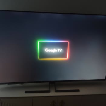 Grundig Televizyon Bulutlanma Ve Işık Sızması