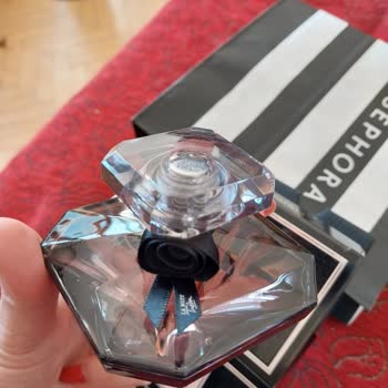 Sephora Parfümü Alkol Kokuyor Koku Yok Sahte