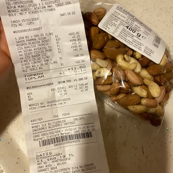 Migros Bayat Ürün Satıyor