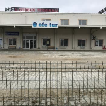 Kamil Koç Beni Terminalde Değil Yolun Kenarında İndirdi.