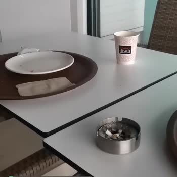 Divan Pastaneleri Saygısız Davranışları