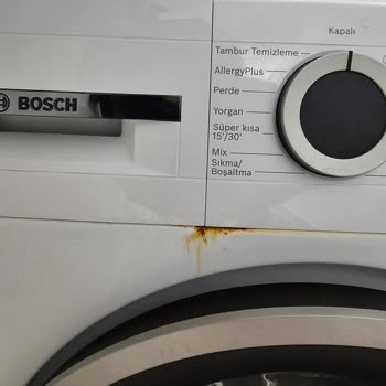 Bosch WGA141X1TR B**** Çamaşır Makinemiz 2. Yılında Pas Tuttu.