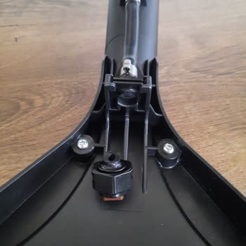 Karcher Se 6.100 Kutusundan Kırık Parça Çıktı