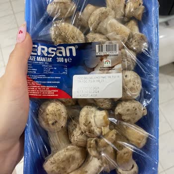 A101 Bozuk Gıdanın Mağazada Bulundurulması