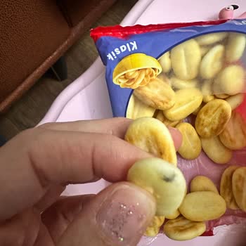 Ülker Kraker De Ki Bilinmeyen Madde