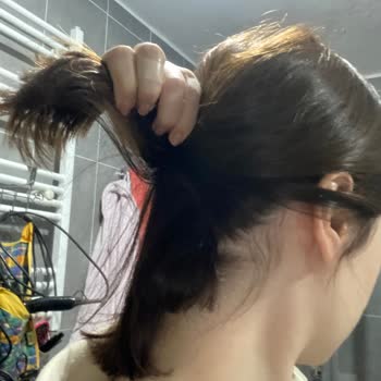 Saç Tasarım Ömer Çakmak & Serdar Mert Kötü Hizmet Ve Muamele