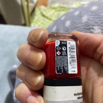 Kiko Oje Tırnak Sararttı