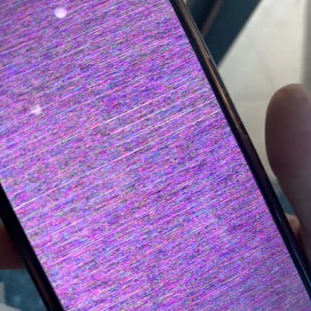 Tecno Mobile Tecno Pro Camon 20 Ekran Karıncalanması