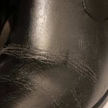 Mango Fermuar Kapatmalı Sivri Botum Kırılma Ve Soyulma Oldu