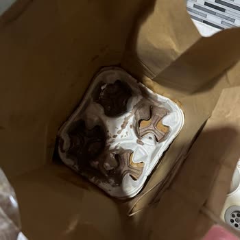 Yemeksepeti Ve Starbucks Maddi Manevi Zarara Uğramak İçin 400TL Verdik