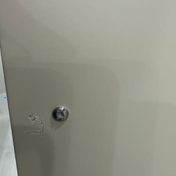 Nailoğulları Mobilya Hatalı Ürün Ve İlgisizlik