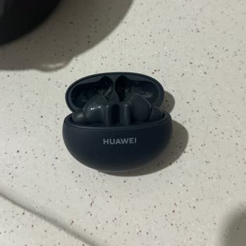 Huawei Ürünlerinin Arkasında Durmuyor