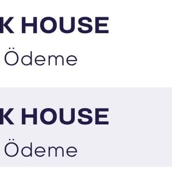 Backhaus Restaurant AVM'deki Kafe Çalışanının Müşteri İle İletişimi