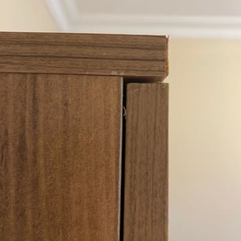 Özaydın AVM Hasarlı Gardırop Teslimatı Ve Müşteri Hizmetleri Sorunu