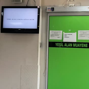 Turgutlu Devlet Hastanesi Turgutlu Manisa Devlet Hastanesi Acil Serviste Hizmet Alamıyorsunuz