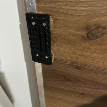 Divanev Dolap Kapağı Değişimi