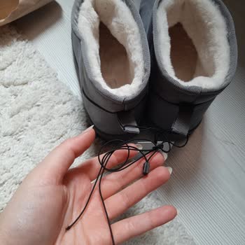 Lefties Ugg Muadili Bot Aldım Kutusuz Göndermişler Kargoda Ezilmiş