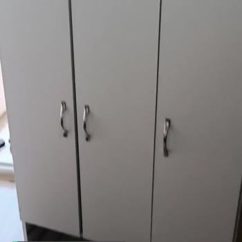 A101 Gardırop Arkalık Ve Kapaklar