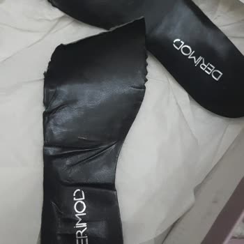 Derimod Kalitesinden Beklenmeyecek Kusurlu Ürünler Ve Yavaşlık