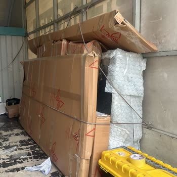 Kelebek Mobilya Teşhir Ürünü Gönderdi