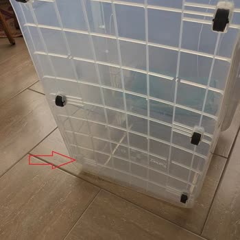 Ebebek, Bir Tekerleği Eksik Gelen 80 Litrelik Oyuncak Kutusu