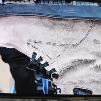 Derimod Firma Sattığı Ürünlerin Arkasında Durmuyor