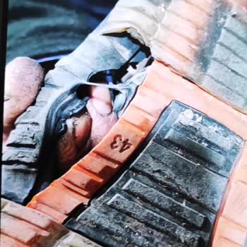 Derimod Firma Sattığı Ürünlerin Arkasında Durmuyor