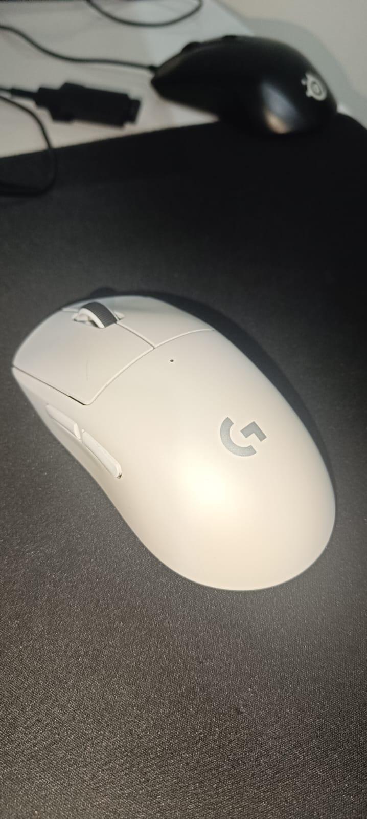 Logitech Super Light X İçinde Parça Sallanıyor - Şikayetvar