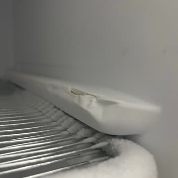 Siemens Derin Dondurucu Raf Kızakları Çatlakları İçin Değişim Yapılma