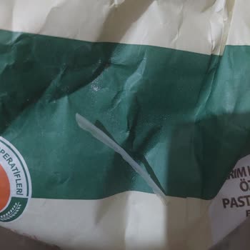 Tarım Kooperatif Unun İçerisinden Çıkan Plastik