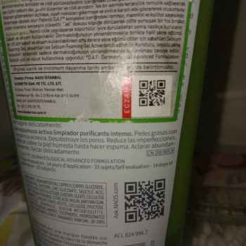 Dermokozmetika Sahte Ürün Tepkisi: Cilt Sorunlarına Neden Olan Sebium Gel Moussant