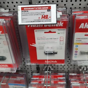 Media Markt Beylikdüzü Etiket Oyunları