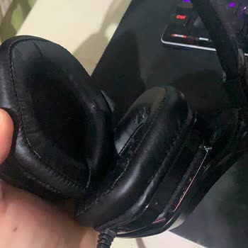 Gamepower Kulaklığımın Mikrofonu Bozuldu Ve Kulak Pedleri Soyuldu.