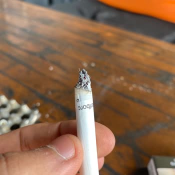 Philip Morris İzmarit Basım Hatası