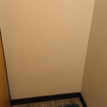 Uzay Pastanesi FSM Uzayda Mescit Neden Yok?