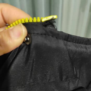 LC Waikiki Bir Ay Bile Dolmadan Üründe Sökülmeler Başladı