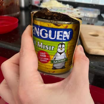 Migros'un Kokmuş Bozulmuş Kurtlu Konserve Mısır Göndermesi