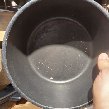 Karaca Züccaciye Karaca Tencere İnanılmaz Kalitesiz