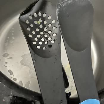 Karaca Züccaciye Karaca Plastik Erimesi