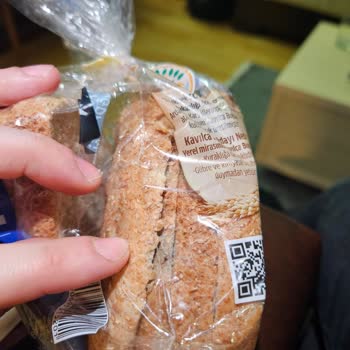 UNO Marka Ekmekte Küf Problemi