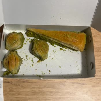 Özikizler Künefe Gaziantep Şahinbey Şubesi İade Almıyor