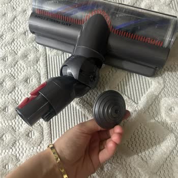Dyson V15 Parama Yazık Oldu