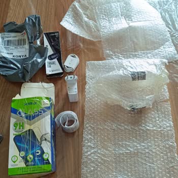 Aras Kargo Paketleri Bizden Önce Açıyor