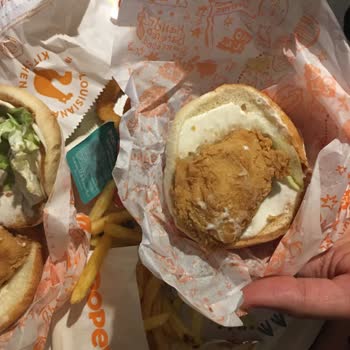 Popeyes 'ın 1 Alana 1 Bedava Aldatmacası!