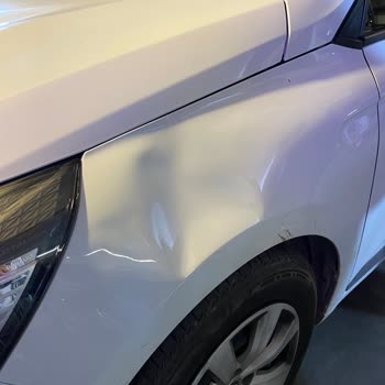 Anadolu Car Rental (anadolurent.com) Anadolurent Araç Kiralama İzmir Adnan Menderes Havalimanı