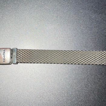 Pandora Bileklik 1 Ay İçinde Karardı