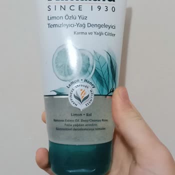 Gratis Himalaya Yağ Dengeleyici Jel Sivilce Yaptı