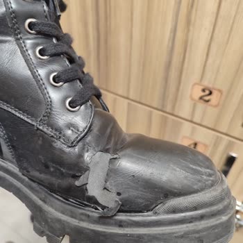 Polaris FLO'dan Aldığım Bot Ayağımda Parçalandı