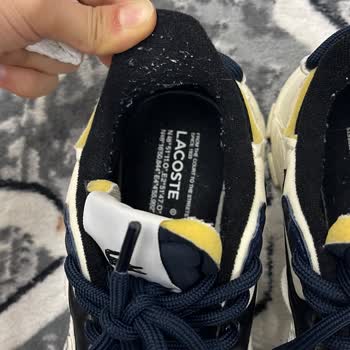 Lacoste Pahalı Kaliteli Sattığı Ayakkabıların En Fazla 5 Giyilişte Çöp Olması